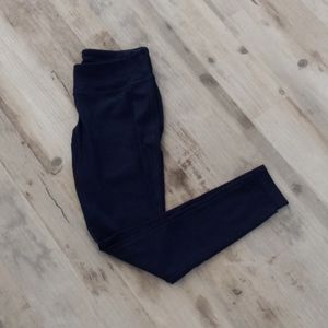 Mondetta low rise leggings size M.
